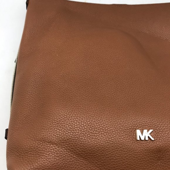 Michael Kors Griffen Large Hobo Shoulder Bag - Picture 10 of 13